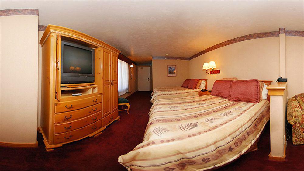 49'Er Inn & Suites Джаксън Екстериор снимка