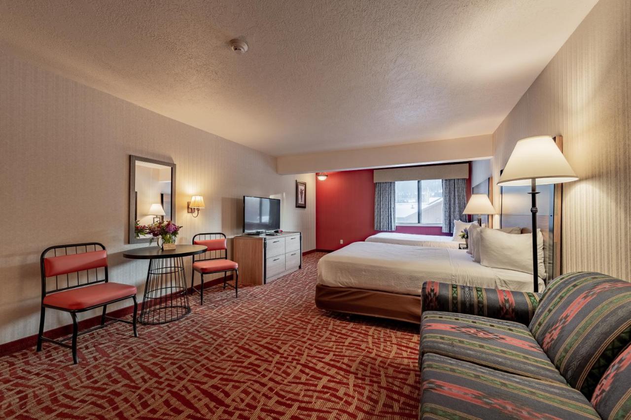 49'Er Inn & Suites Джаксън Екстериор снимка