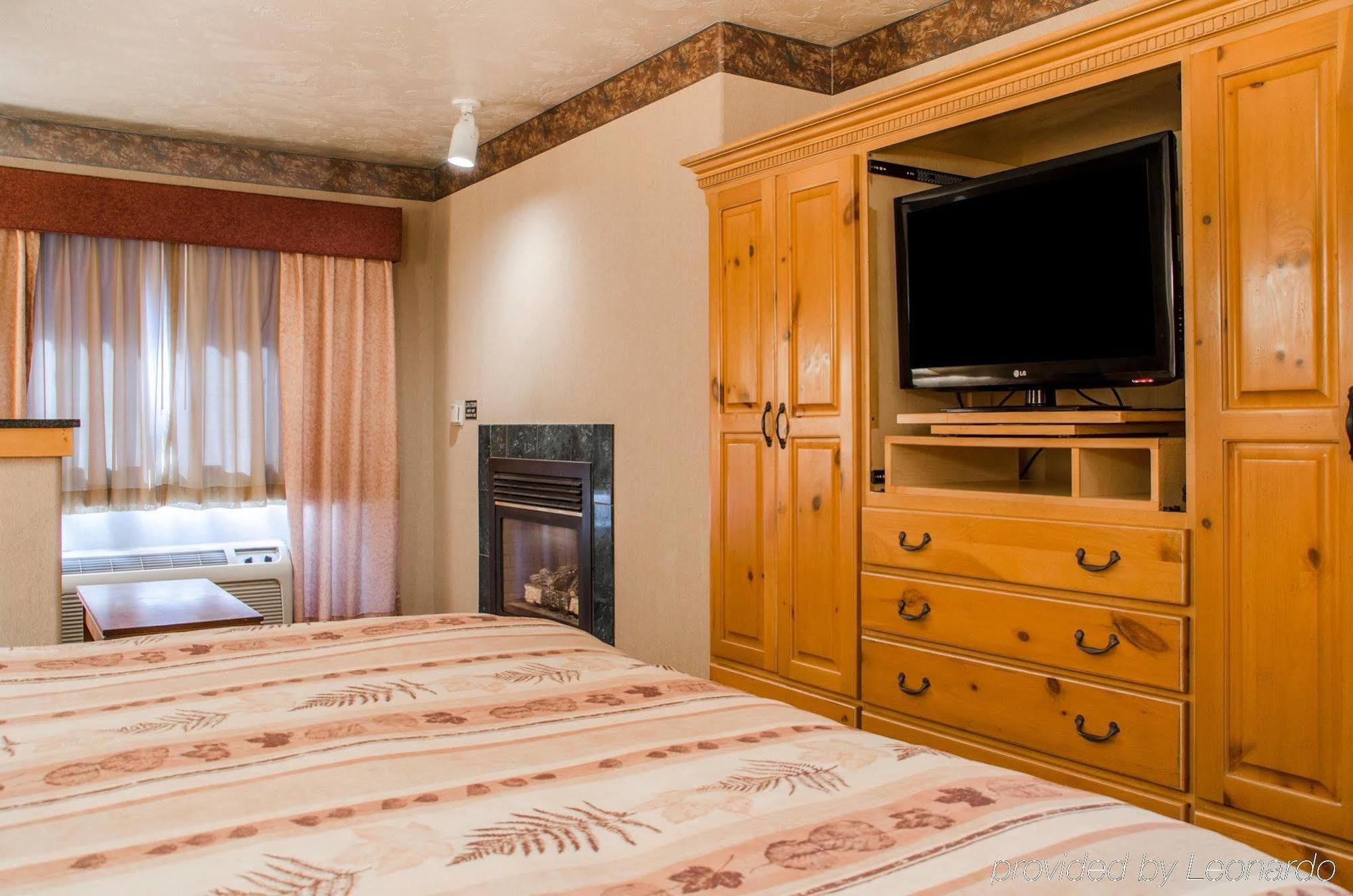 49'Er Inn & Suites Джаксън Екстериор снимка