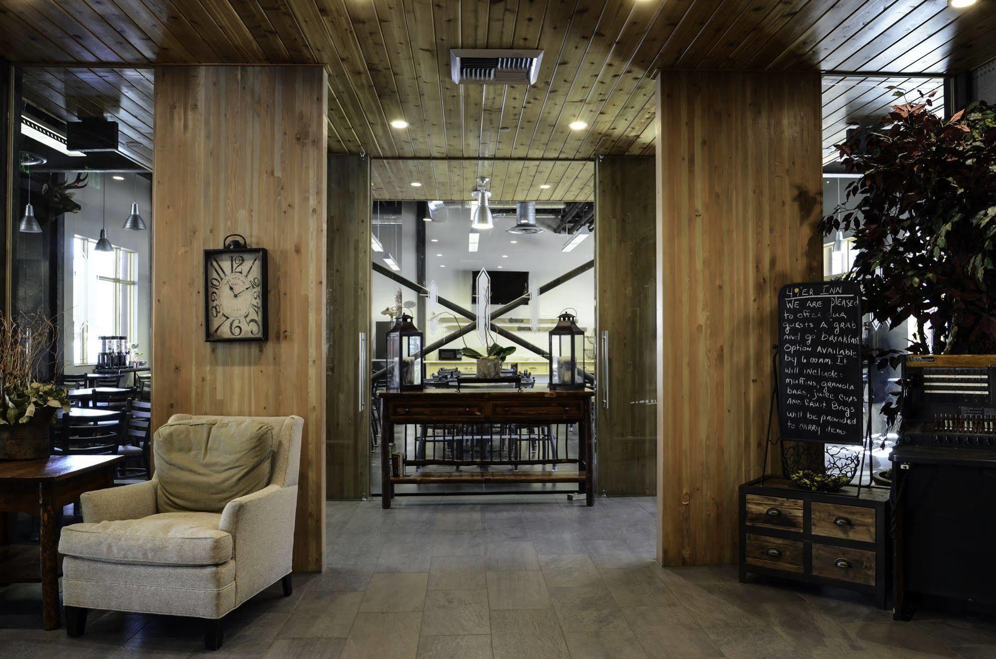 49'Er Inn & Suites Джаксън Екстериор снимка